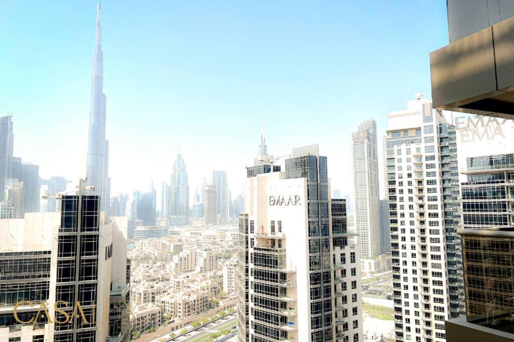 Lovely Big Studio W/ Burj Khalifa View In Downtown ดูไบ ภายนอก รูปภาพ